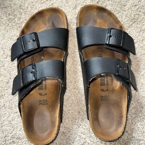 Birkenstock Arizona Black Leather Sandals